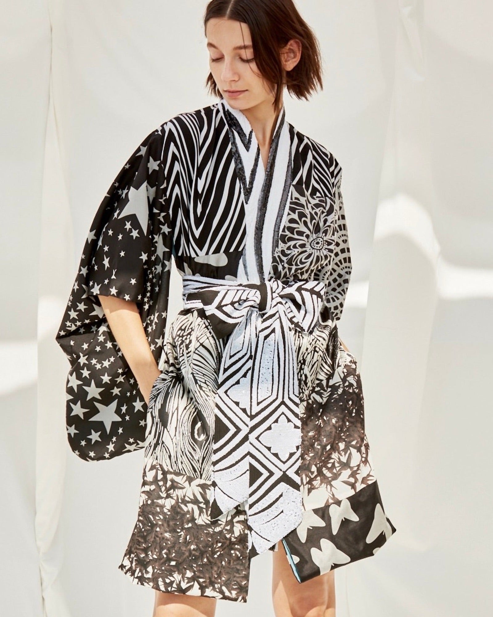 Purple Haze Kimono - Black & White