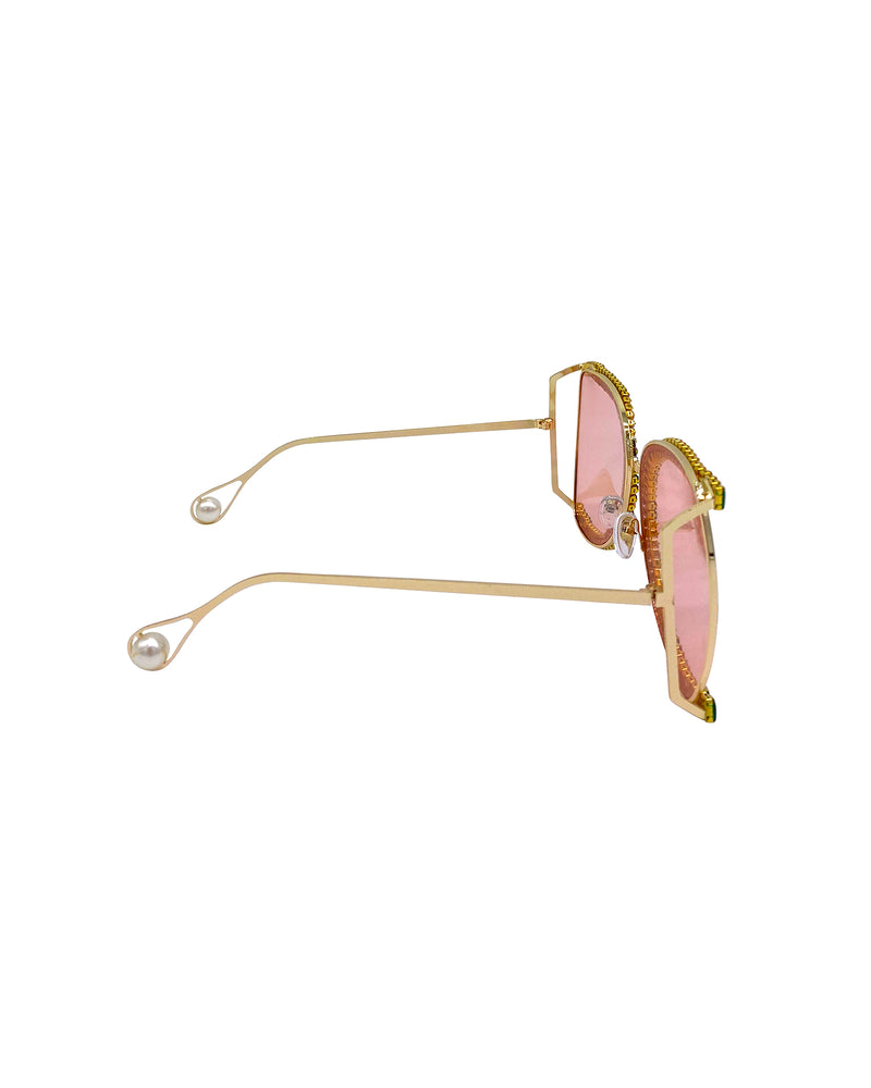 Wholesale Square Sunglasses With Chain Link Temples In Assorted Colors.
